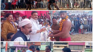 विराट दंगल प्रतिस्पर्धा में कई शहरों के पहलवानों ने चित्त करने मारे दांव,गंगाराम विद्यार्थी पहलवान की पुण्यस्मृति में घंटाघर रामलीला मैदान में शानदार ईनामी दंगल का आयोजन 4 Picsart 26 01 24 19 10 16 615