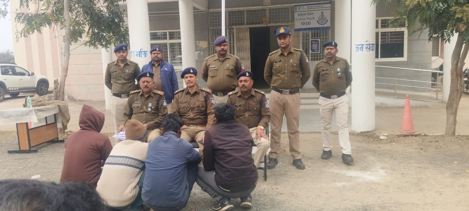 बरही पुलिस की बड़ी कार्रवाई, शासकीय उचित मूल्य दुकान लुरमी से गेहूं चोरी करने वाले,अपचारी बालक सहित चार आरोपी गिरफ्तार 22 IMG 20260203 WA0047