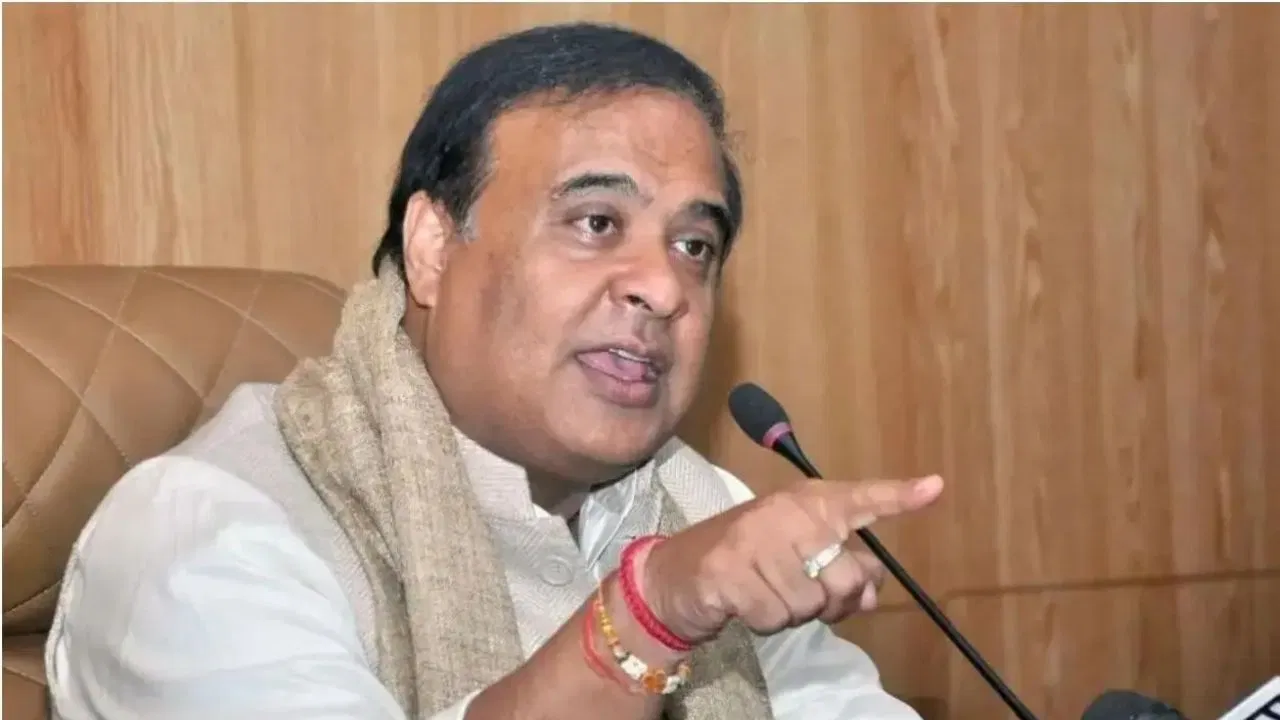 असम चुनाव 2026: CM हिमंता बिस्वा सरमा जालुकबारी से, बीजेपी की पहली लिस्ट में दलबदलुओं पर भरोसा