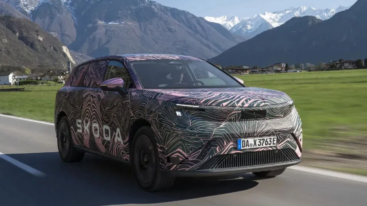स्कोडा ने पेश की नई इलेक्ट्रिक SUV Skoda Peaq: 7-सीटर, 600KM रेंज और फास्ट चार्जिंग के साथ
