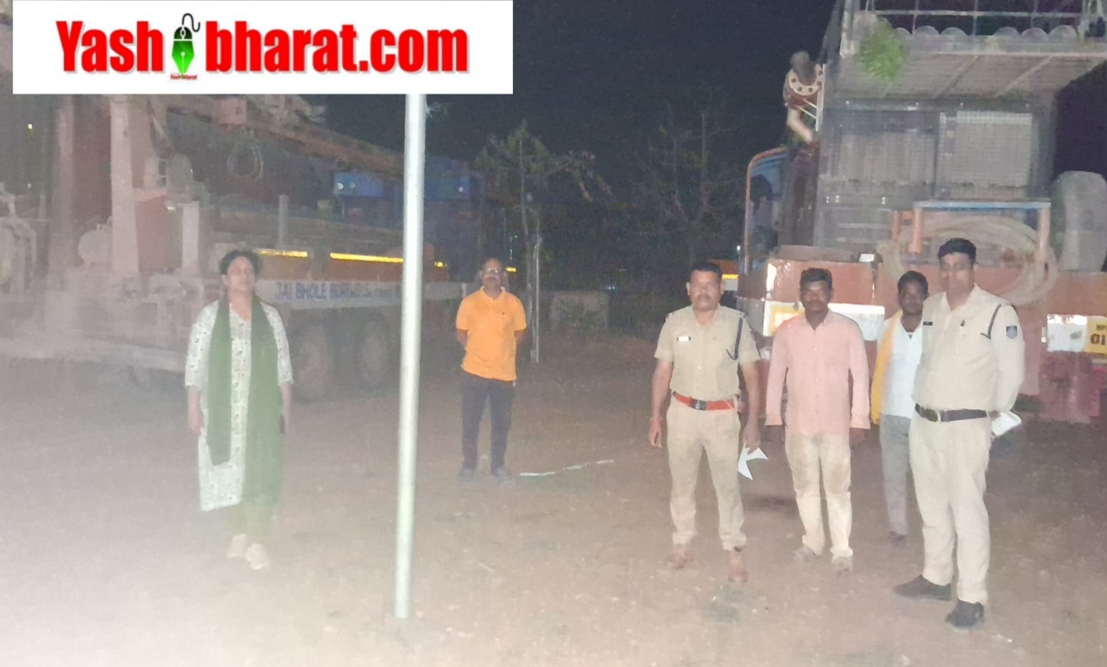 कटनी में भूजल दोहन पर प्रशासन का बड़ा प्रहार: रीठी में आधी रात दबिश देकर अवैध बोरिंग मशीनें जब्त 23 कटनी में भूजल दोहन पर प्रशासन का बड़ा प्रहार: रीठी में आधी रात दबिश देकर अवैध बोरिंग मशीनें जब्त