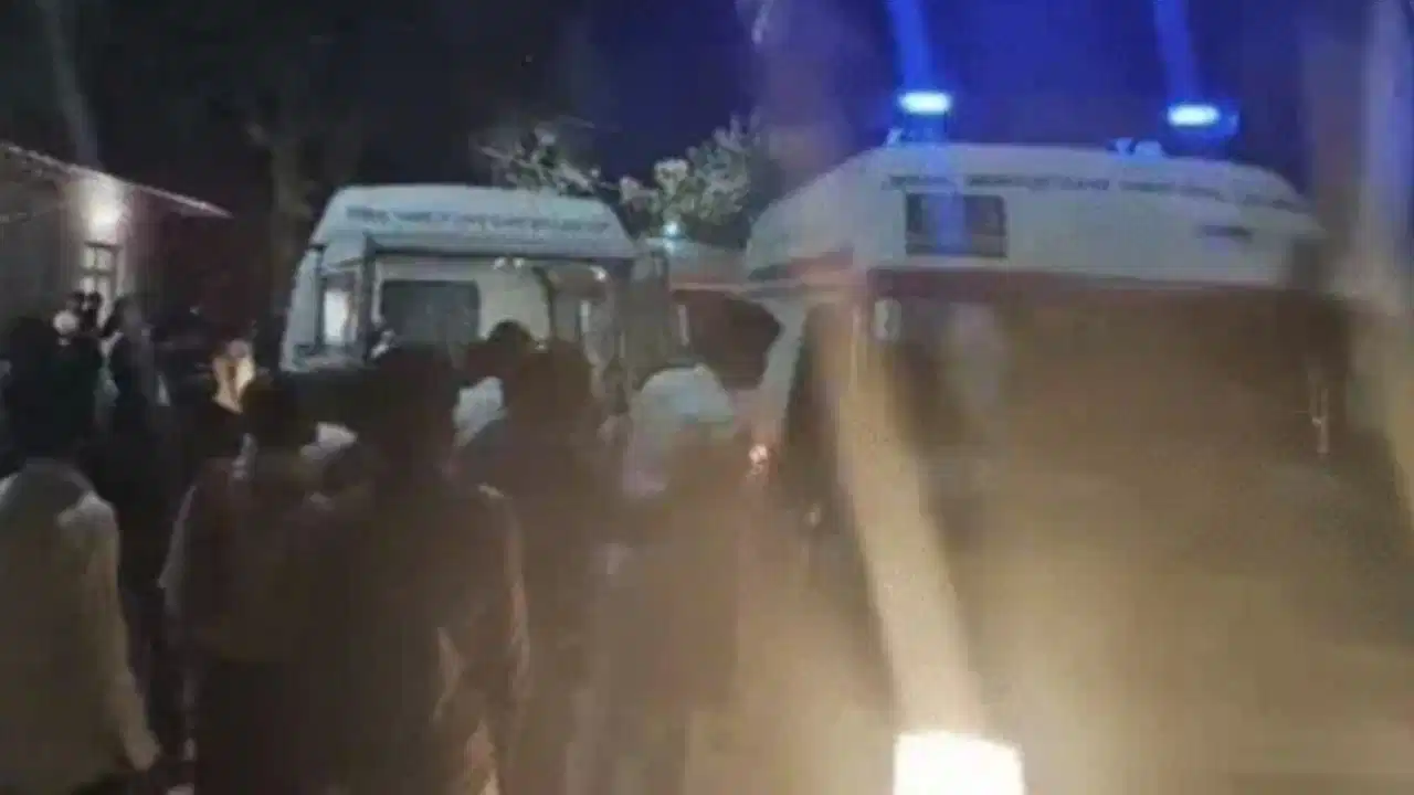 Kanpur Wedding Tragedy: घाटमपुर में शादी की खुशियां मातम में बदलीं; हल्दी की रस्म के दौरान फटा सिलेंडर, दुल्हन समेत 12 लोग झुलसे