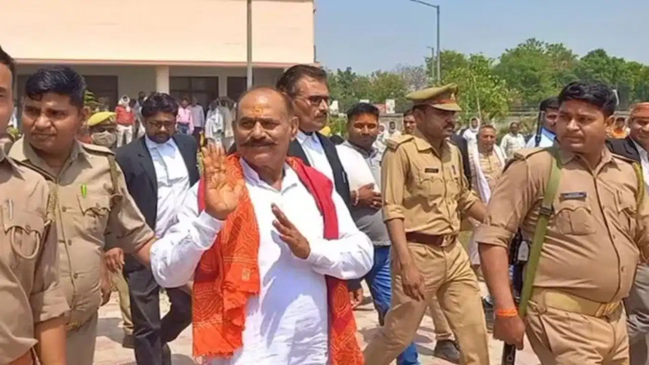 इंसाफ में लगे 46 साल: बाहुबली विजय मिश्रा को उम्रकैद, कचहरी हत्याकांड में कोर्ट का बड़ा फैसला; एक लाख जुर्माना, अब जेल ही होगा ठिकाना