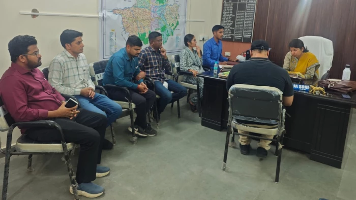 कॉलोनी का नक्शा पास करने के बदले मांगे थे पैसे, 30 हजार की रिश्वत लेते SDM का स्टेनो रंगे हाथों गिरफ्तार