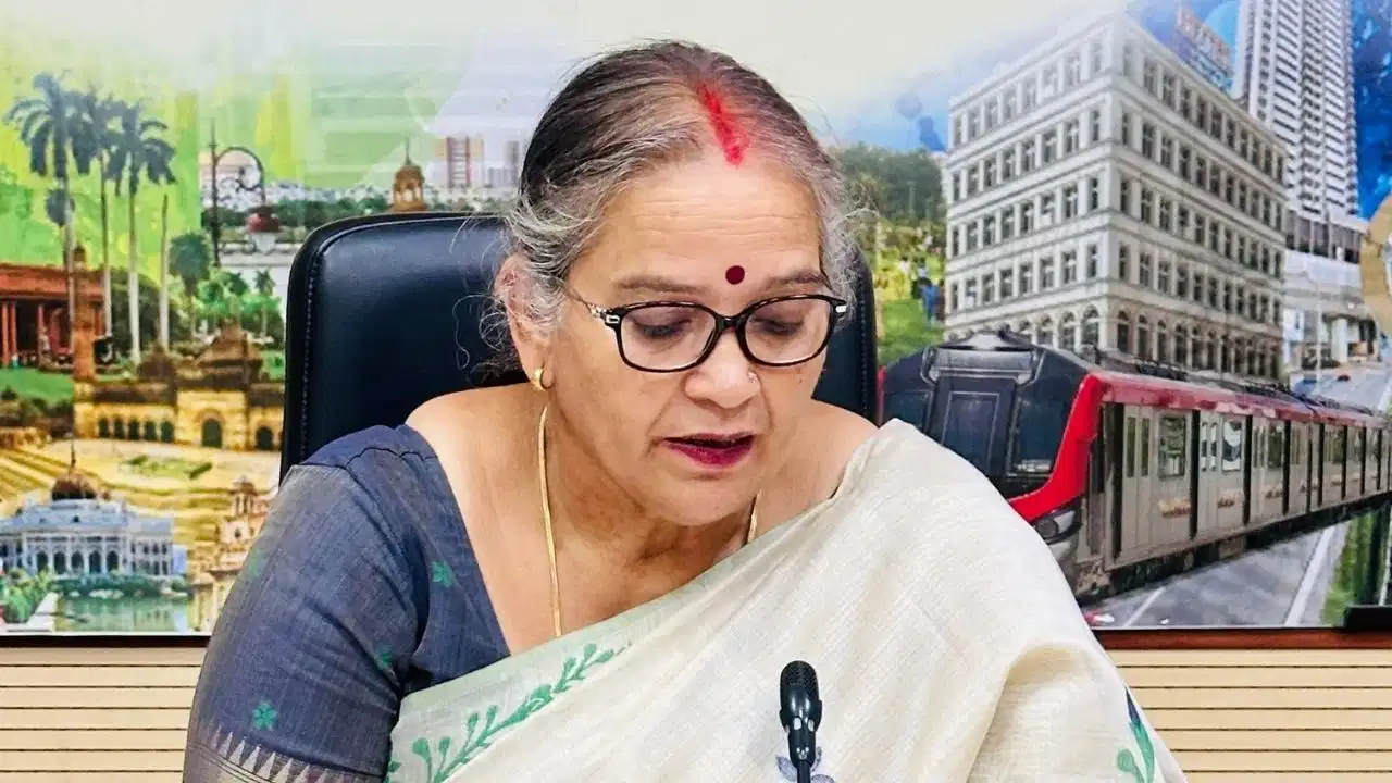 Lucknow Mayor Big Blow: अदालत की एक 'ना' और पावरफुल मेयर की कुर्सी हुई बेअसर, न साइन कर पाएंगी न फैसला; जानें क्या है ये बड़ी इनसाइड स्टोरी 22 Lucknow Mayor Big Blow: अदालत की एक 'ना' और पावरफुल मेयर की कुर्सी हुई बेअसर, न साइन कर पाएंगी न फैसला; जानें क्या है ये बड़ी इनसाइड स्टोरी