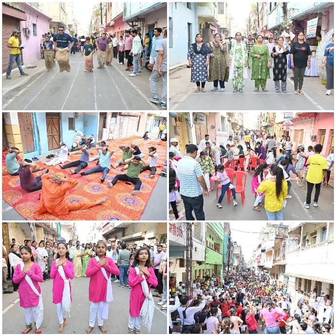 राहगीरी डे में नगरवासियों ने लिखी जन जागृति की गई इबारत उमड़ा जनसैलाब, बच्चों की पेंटिंग से बुजुर्गों के योग तक हर कदम में गूंजा मेरा शहर मेरी जिम्मेदारी का संदेश महापौर श्रीमती सूरी ने दिलाई स्वच्छता की शपथ 22 Picsart 26 06 07 13 18 49 931