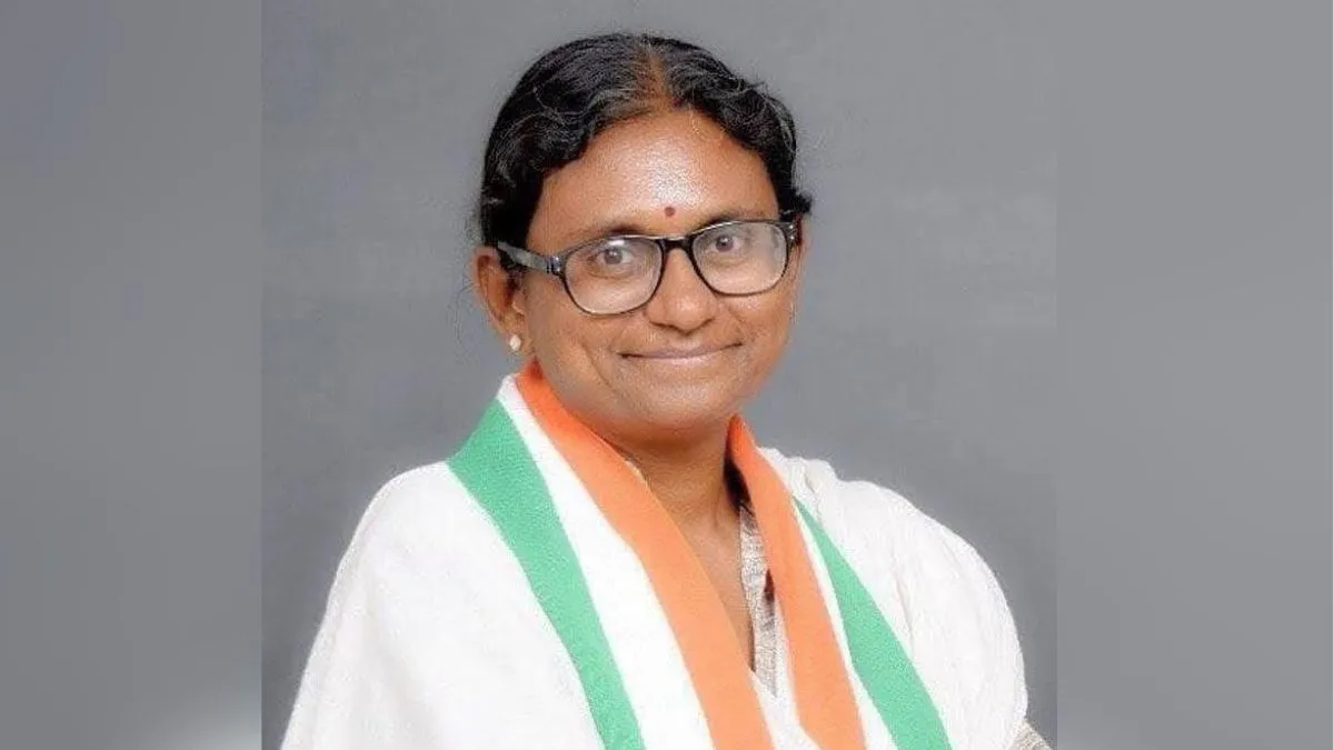 मध्य प्रदेश में कांग्रेस को लगा सबसे बड़ा झटका, उम्मीदवार मीनाक्षी नटराजन का नामांकन पत्र रद्द; BJP के महेश केवट निर्विरोध निर्वाचित 22 Rajya Sabha Election: राज्यसभा चुनाव में कांग्रेस को लगा महा-झटका- उम्मीदवार मीनाक्षी नटराजन का नामांकन रद्द होने का खतरा; हलफनामे में केस छिपाने का गंभीर आरोप, देखें पूरी टाइमलाइन