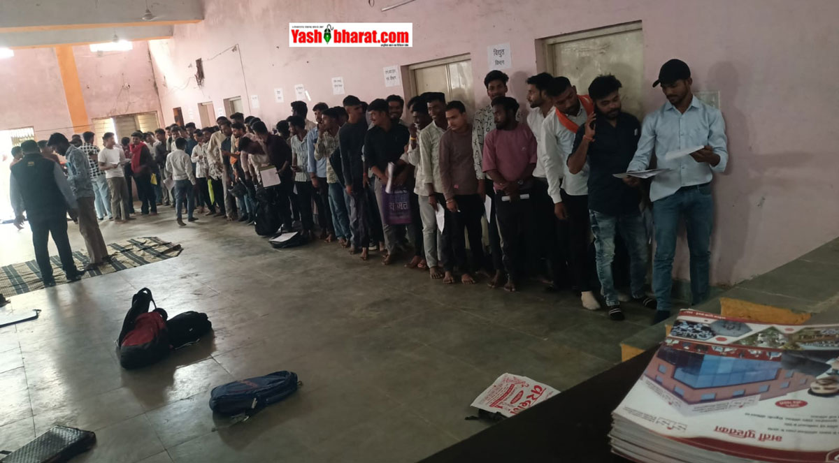 ढीमरखेड़ा रोजगार शिविर में युवाओं की चमकी किस्मत: 48 को मौके पर मिला जॉइनिंग लेटर, 145 ने कराया था पंजीयन
