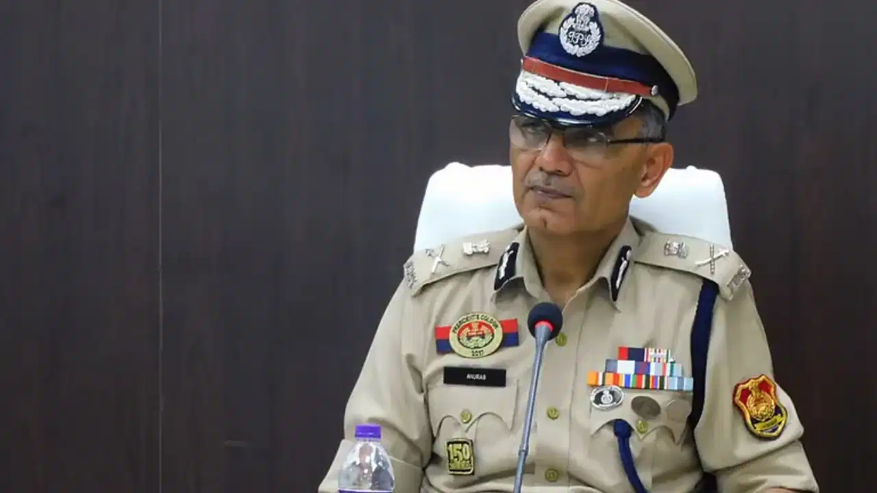बड़ी खबर: त्रिपुरा के डीजीपी अनुराग धनखड़ पुलिस मुख्यालय में मृत पाए गए, आत्महत्या की आशंका; प्रशासनिक महकमे में हड़कंप