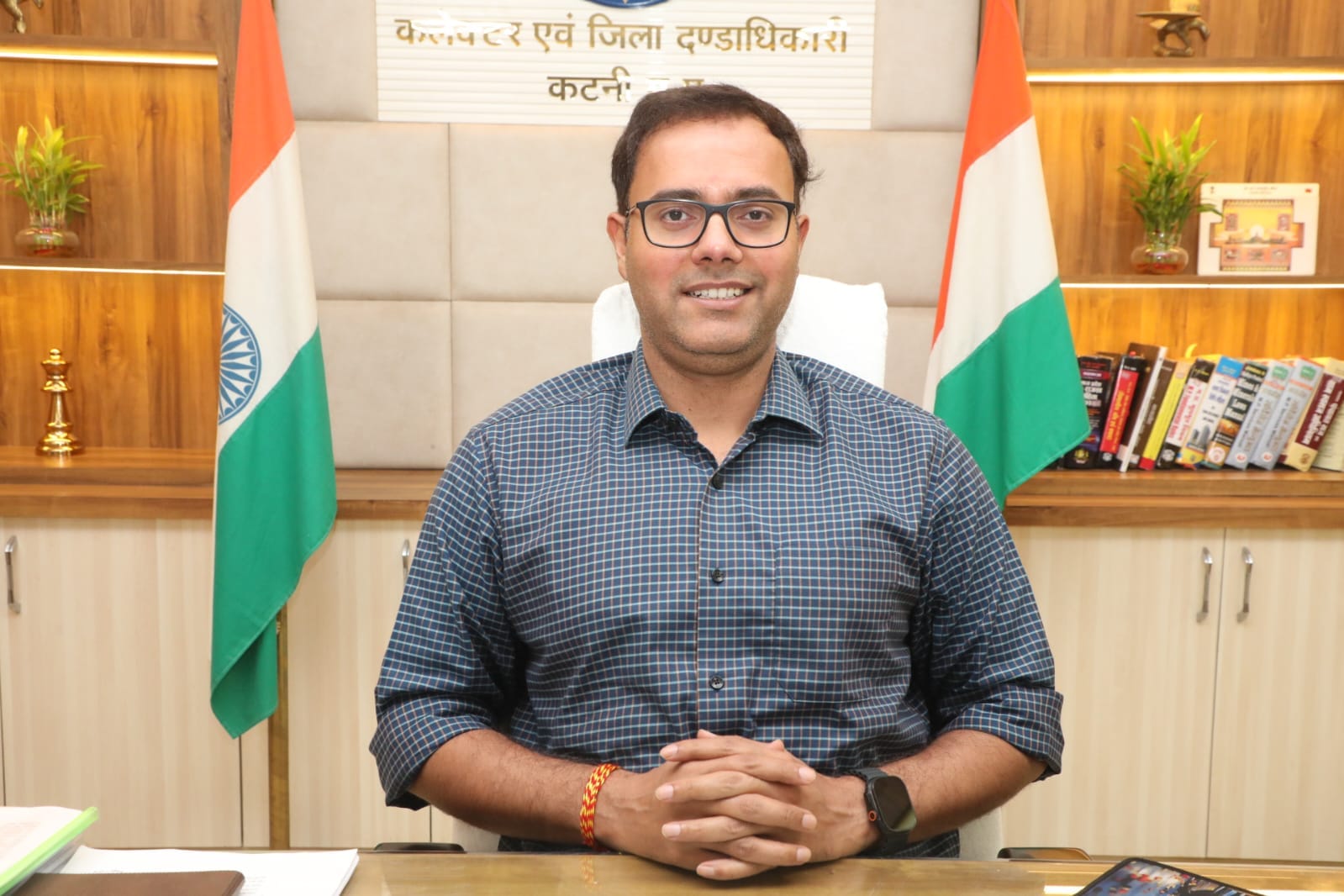 कलेक्टर के सख्त निर्देश पर 10 शिक्षकों का संलग्नीकरण समाप्त, मूल विद्यालयों में तत्काल कार्यभार ग्रहण करने के आदेश,ज्वाइनिंग के बाद ही होगा वेतन भुगतान, लापरवाही पर अधिकारियों की तय होगी जवाबदेही 22 IMG 20260804 WA0097