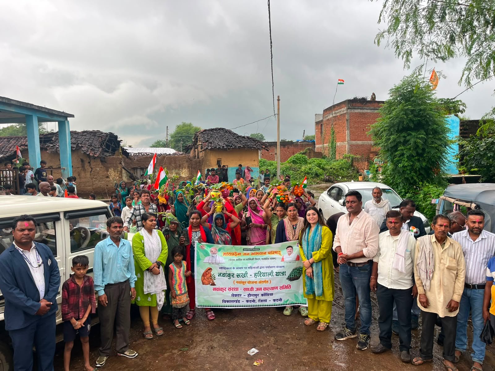 बिछिया में नवांकुर सखियों ने बरसते पानी में हरियाली यात्रा निकालकर दिया पर्यावरण का संदेश 13 IMG 20260816 WA0008