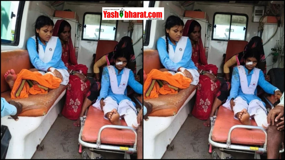 उमरिया सड़क हादसा अपडेट: स्कूल जा रही 11वीं की दो छात्राएं गंभीर, प्राथमिक इलाज के बाद कटनी रिफर