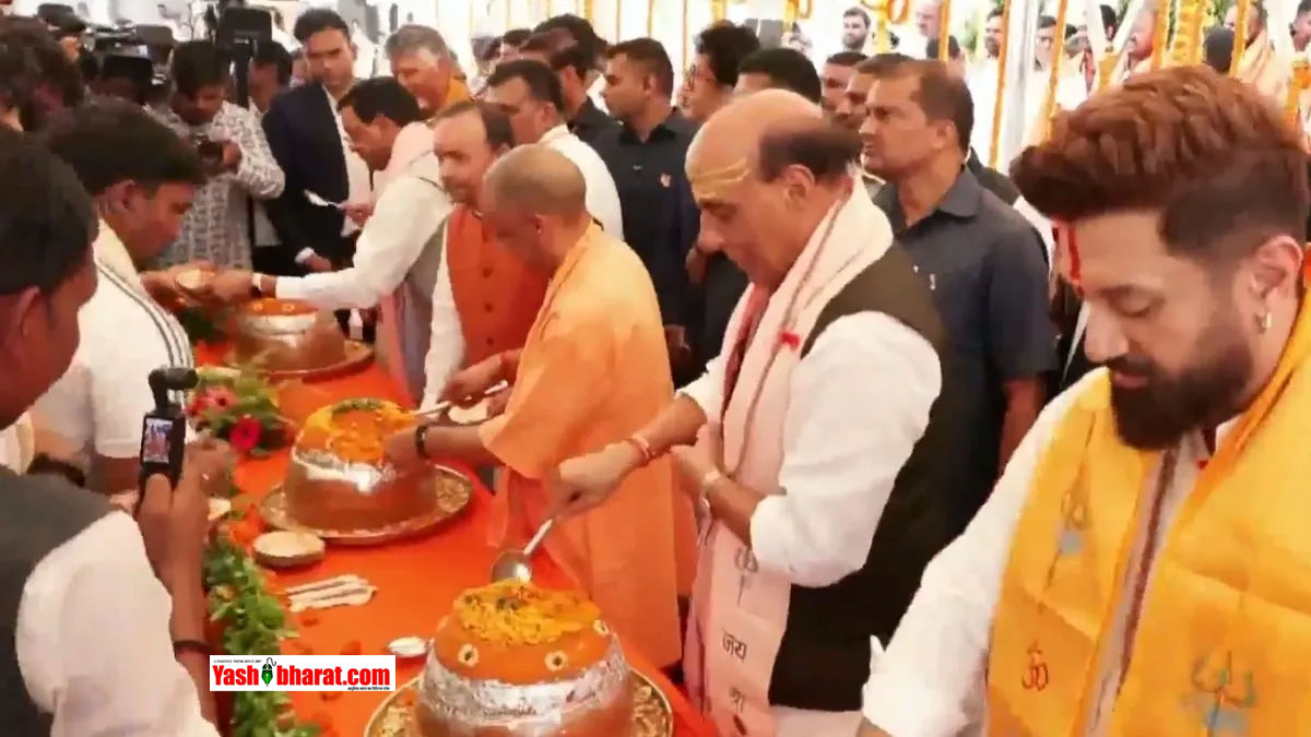 PM मोदी के 76वें जन्मदिन पर देशभर में मेगा सेलिब्रेशन: काशी से लेकर वडनगर तक विशेष अनुष्ठान, बाइक रैलियां और रक्तदान शिविर 22 PM मोदी के 76वें जन्मदिन पर देशभर में मेगा सेलिब्रेशन: काशी से लेकर वडनगर तक विशेष अनुष्ठान, बाइक रैलियां और रक्तदान शिविर