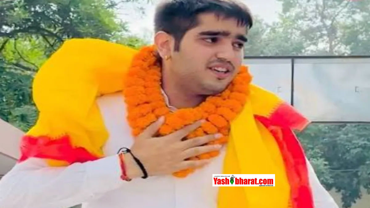 DUSU Election Result 2026: जानिए कौन हैं DUSU के नए अध्यक्ष यश डबास? टेबल टेनिस के इंटरनेशनल खिलाड़ी से 'डूसू प्रेसिडेंट' बनने तक का सफर 22 DUSU Election Result 2026: जानिए कौन हैं DUSU के नए अध्यक्ष यश डबास? टेबल टेनिस के इंटरनेशनल खिलाड़ी से 'डूसू प्रेसिडेंट' बनने तक का सफर