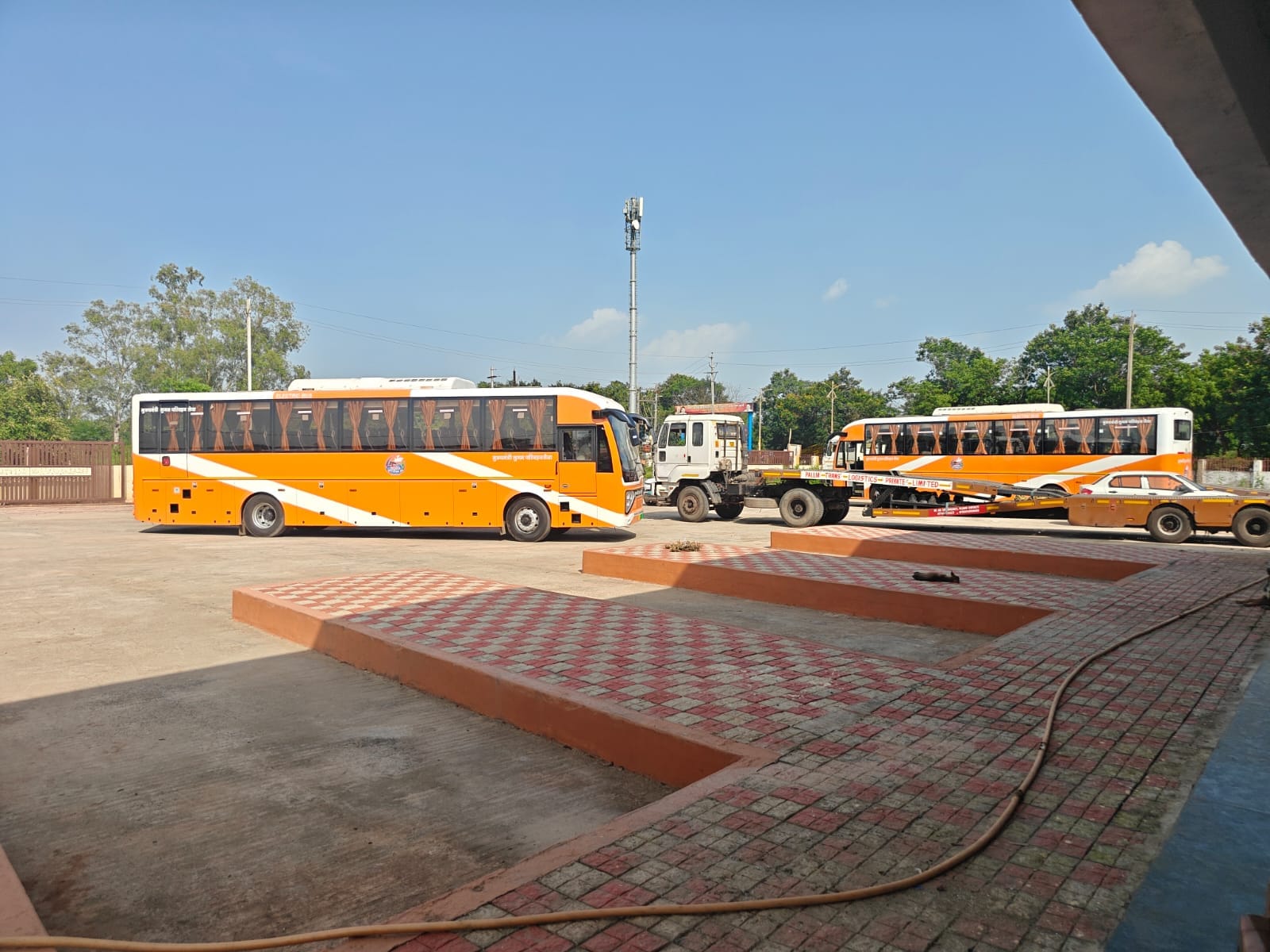 मुख्यमंत्री सुगम परिवहन सेवा की बसें कटनी