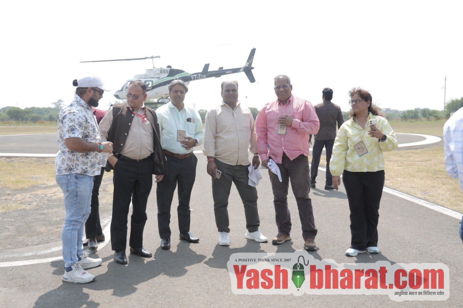 मध्यप्रदेश ट्रैवल मार्ट 2026: डेलिगेट्स ने अनुभव की प्रदेश की प्राकृतिक सुंदरता, ऐतिहासिक विरासत और रोमांचक पर्यटन गतिविधियां,हेरिटेज वॉक से लेकर शिकारा बोट राइड और हेलीकॉप्टर जॉय राइड से खास बनी डेलिगेट्स की सुबह 18 IMG 20261010 WA0012