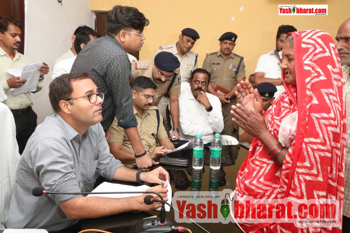 कटनी: मुख्यमंत्री जन-विश्वास अभियान-2026 के तहत 30 अक्टूबर को जनपद पंचायत ढीमरखेड़ा में लगेगा शिविर 12 कटनी: मुख्यमंत्री जन-विश्वास अभियान-2026 के तहत 30 अक्टूबर को जनपद पंचायत ढीमरखेड़ा में लगेगा शिविर