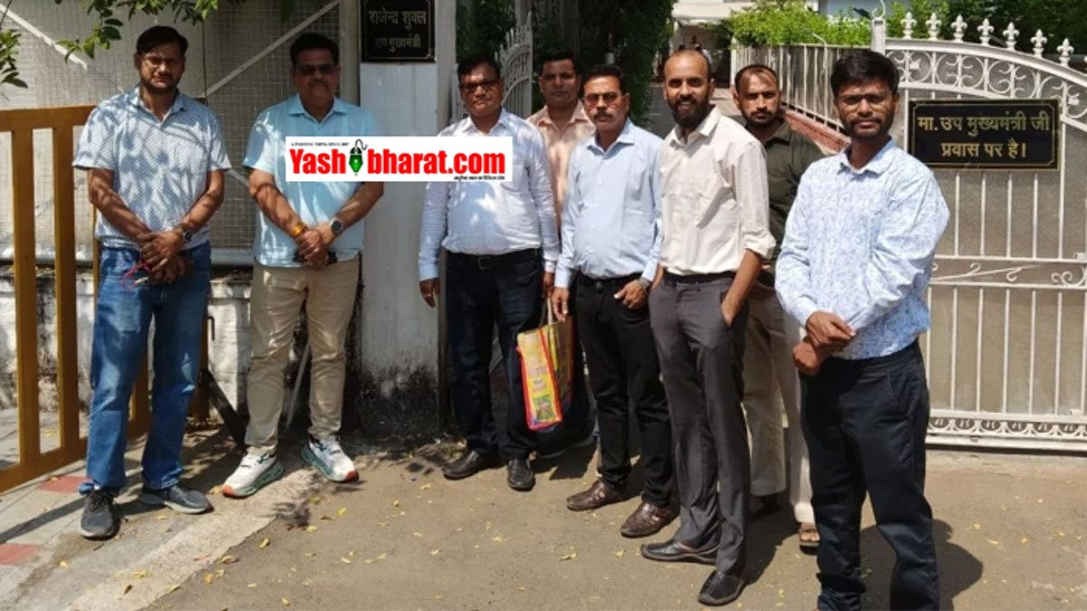 पटवारी विवाद: डिप्टी सीएम से वार्ता के बाद सरकार ने सीएस को भेजी नोटशीट, लेकिन काम पर वापसी से इंकार; 'स्वामित्व योजना' का 50 लाख का लक्ष्य अटका