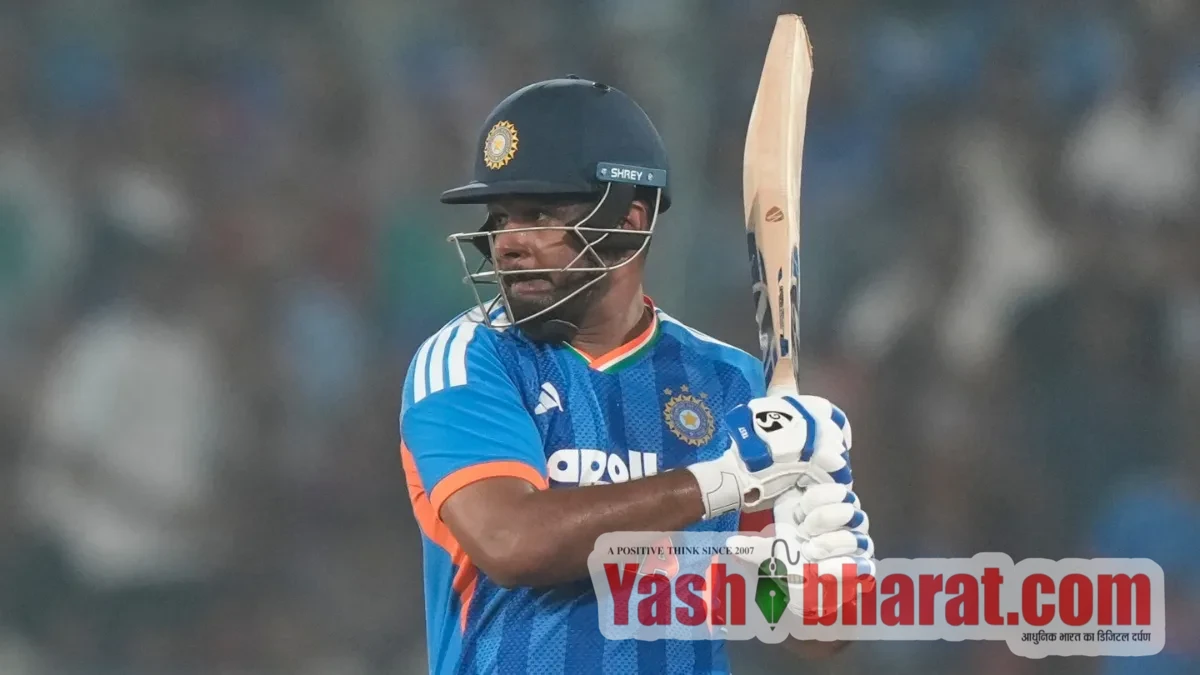 IND vs WI: संजू सैमसन के रन बने तो हारा भारत, सस्ते में निपटे तो मिली जीत; क्या आखिरी टी20 में वैभव सूर्यवंशी को मिलेगा मौका? 2 दीवाली-छठ पर यूपी और बिहार के यात्रियों को रेलवे का तोहफा, उधना से जयनगर के बीच दौड़ेंगी 2 स्पेशल ट्रेनेंभोपाल: आगामी दीवाली और छठ महापर्व के दौरान उत्तर प्रदेश और बिहार जाने वाले यात्रियों की भारी भीड़ को देखते हुए भारतीय रेलवे ने बड़ी राहत दी है। रेलवे प्रशासन ने गुजरात के उधना से बिहार के जयनगर के बीच दो जोड़ी अनारक्षित (Unreserved) स्पेशल ट्रेनें चलाने का फैसला किया है। यह ट्रेनें मध्य प्रदेश से होकर गुजरेंगी, जिससे भोपाल मंडल के संत हिरदाराम नगर और बीना स्टेशनों पर रुकने के कारण एमपी के यात्रियों को भी सीधा लाभ मिलेगा। स्पेशल ट्रेनों का पूरा शेड्यूल1. पहली स्पेशल ट्रेन (ट्रेन संख्या 09073/09074)उधना से जयनगर (09073): 18 और 25 अक्टूबर (रविवार) को सुबह 9:50 बजे उधना से रवाना होकर मंगलवार तड़के 5:30 बजे जयनगर पहुंचेगी। जयनगर से उधना (09074): 20 और 27 अक्टूबर (मंगलवार) को सुबह 9:00 बजे जयनगर से चलकर गुरुवार सुबह 7:30 बजे उधना पहुंचेगी। 2. दूसरी स्पेशल ट्रेन (ट्रेन संख्या 09071/09072)उधना से जयनगर (09071): 18 और 25 अक्टूबर (रविवार) को दोपहर 3:45 बजे उधना से रवाना होकर मंगलवार सुबह 11:30 बजे जयनगर पहुंचेगी। जयनगर से उधना (09072): 20 और 27 अक्टूबर (मंगलवार) को दोपहर 1:30 बजे जयनगर से चलकर गुरुवार सुबह 8:30 बजे उधना पहुंचेगी। इन प्रमुख स्टेशनों पर होगा ठहरावयात्रियों की सुविधा के लिए दोनों दिशाओं में इन ट्रेनों को वडोदरा, रतलाम, नागदा, उज्जैन, संत हिरदाराम नगर, बीना, वीरांगना लक्ष्मीबाई झांसी, गोविंदपुरी, सूबेदारगंज, पं. दीनदयाल उपाध्याय जंक्शन, दानापुर, पाटलिपुत्र, सोनपुर, हाजीपुर, मुजफ्फरपुर, समस्तीपुर, दरभंगा और मधुबनी स्टेशनों पर हॉल्ट दिया गया है।